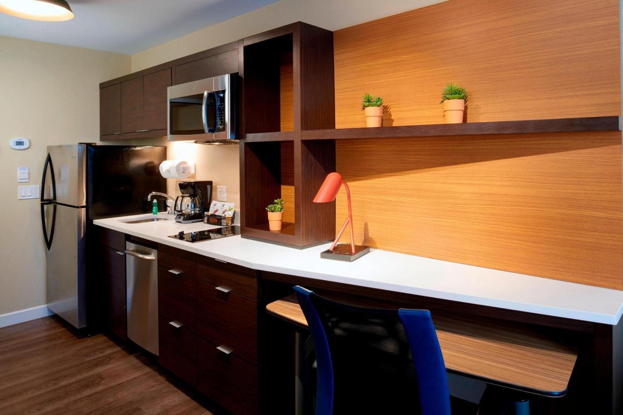 Towneplace Suites By Marriott Grand Rapids Airport Cascade Eksteriør bilde
